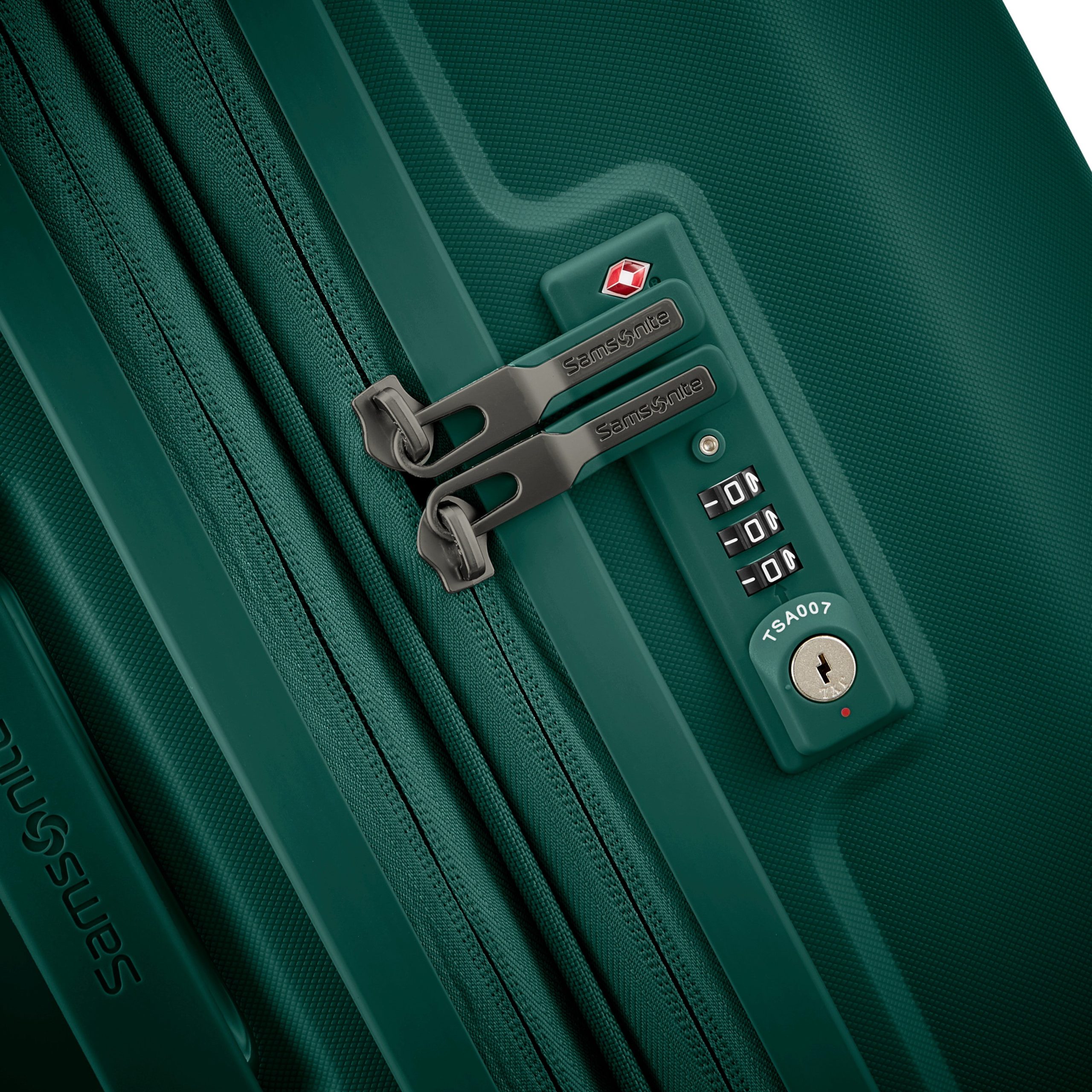 Outline Pro Medium Spinner Emerald Green - Image 4