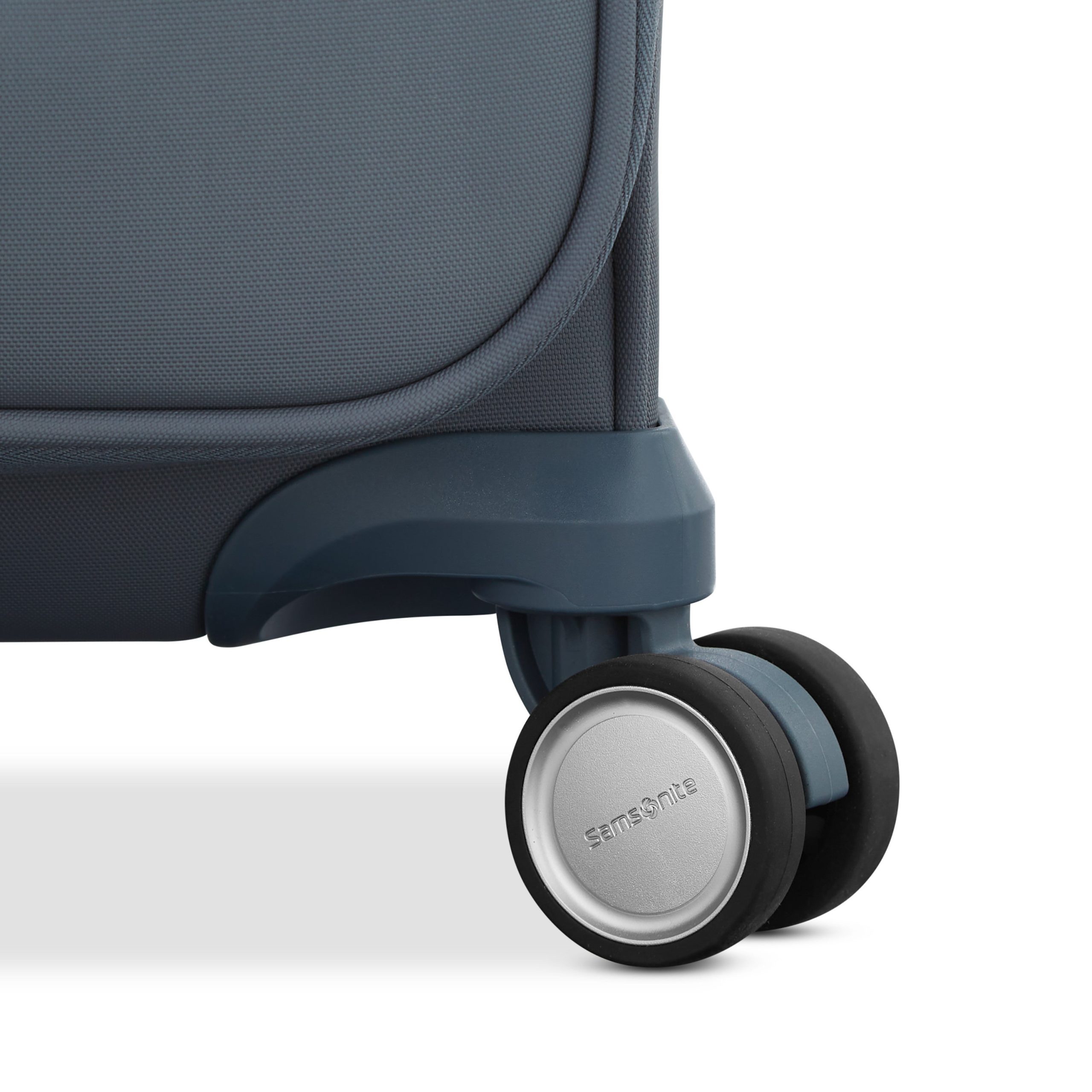 Elevation™ Plus Softside Global Carry-On Spinner - Image 10