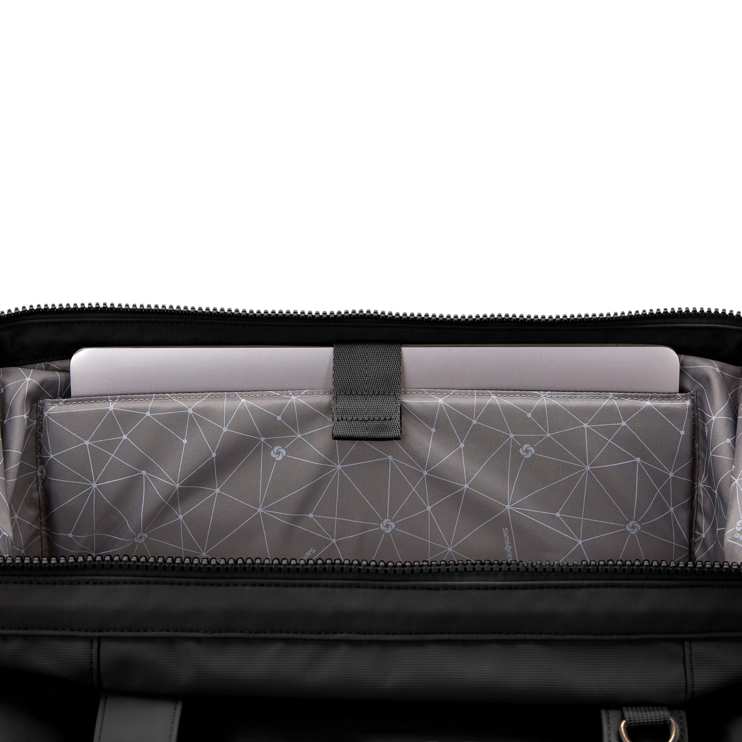 Better Than Basic Weekender Black - Image 4