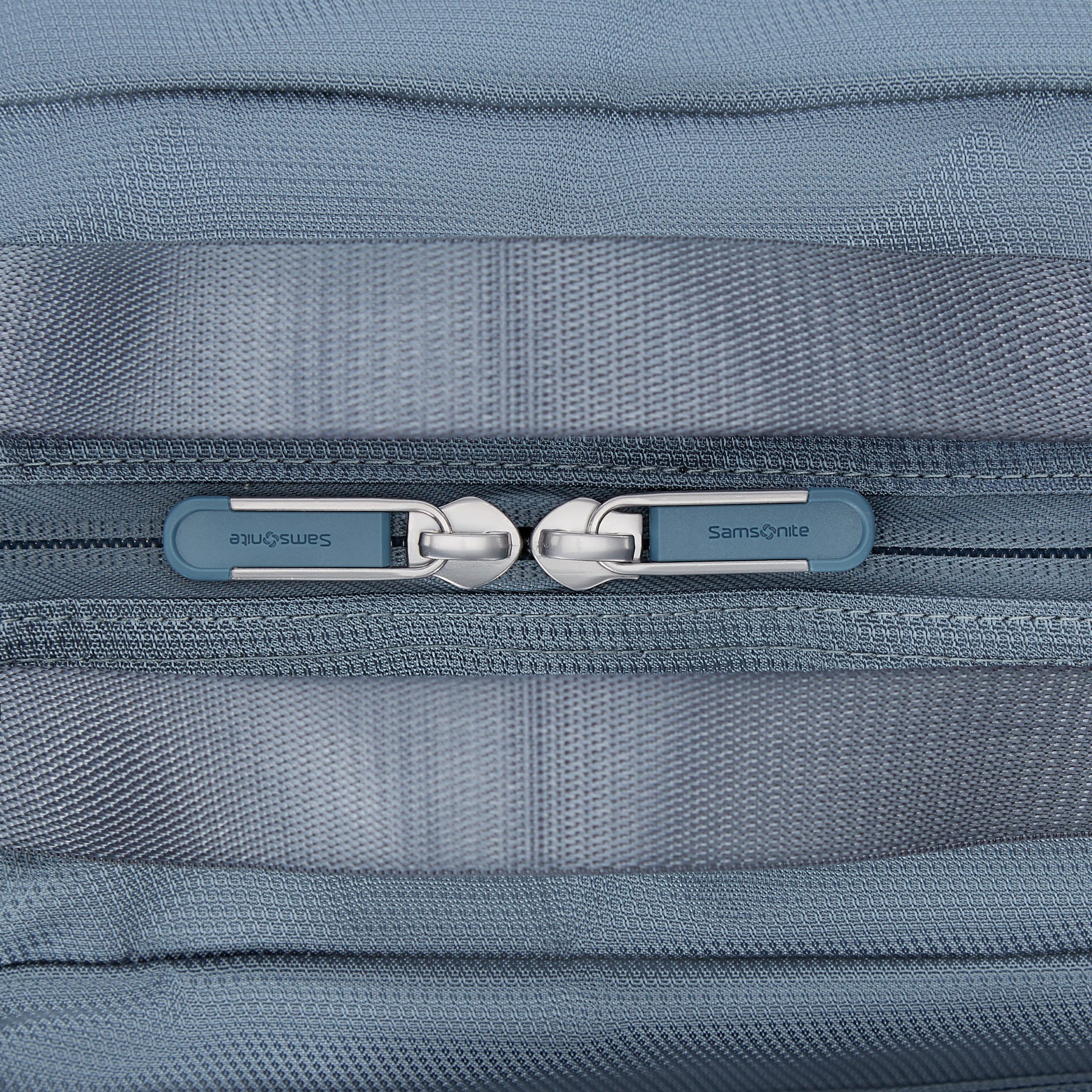 UpLIFT Weekender Duffel Black - Image 4