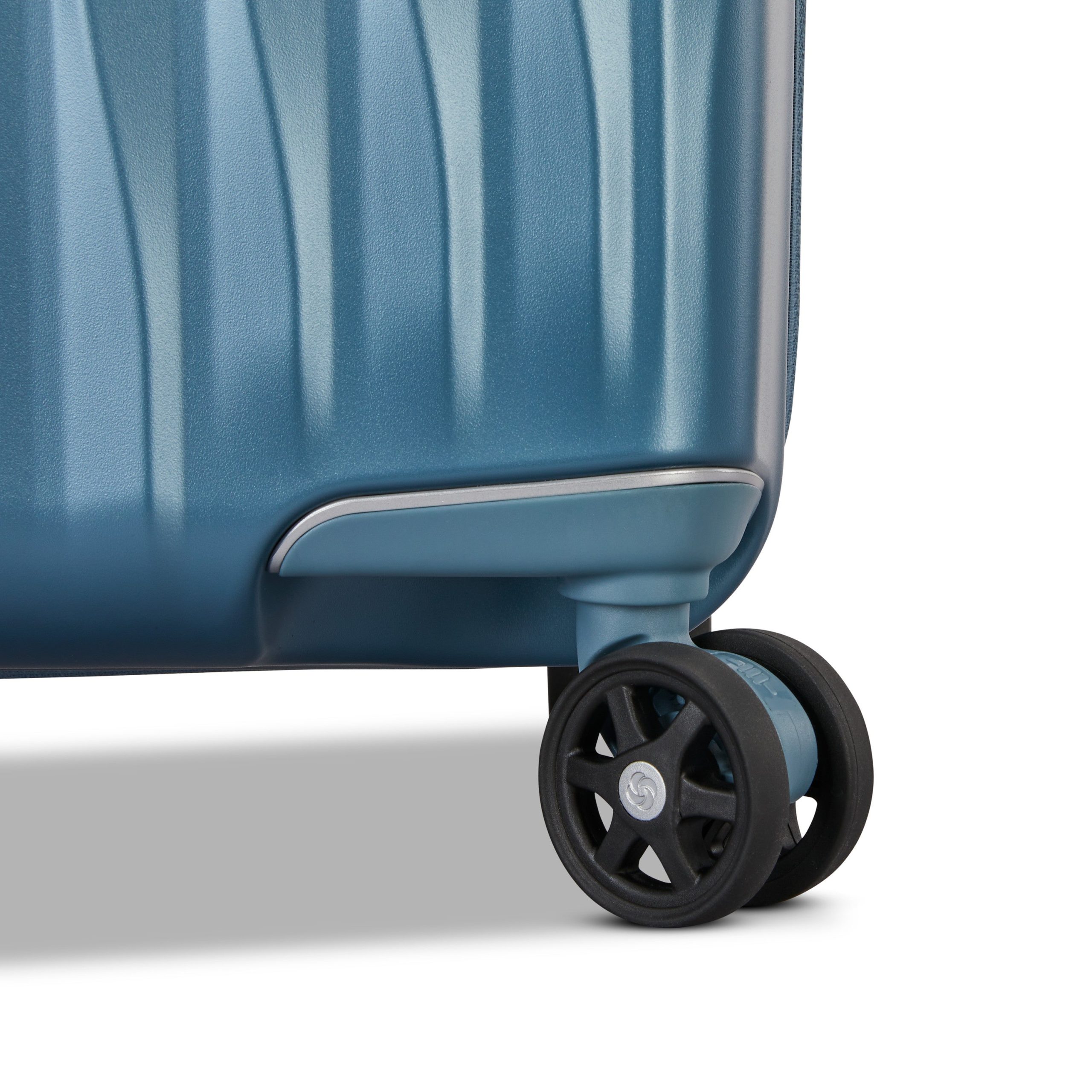 UpLIFT Hardside Carry-On Spinner Elemental Blue - Image 6