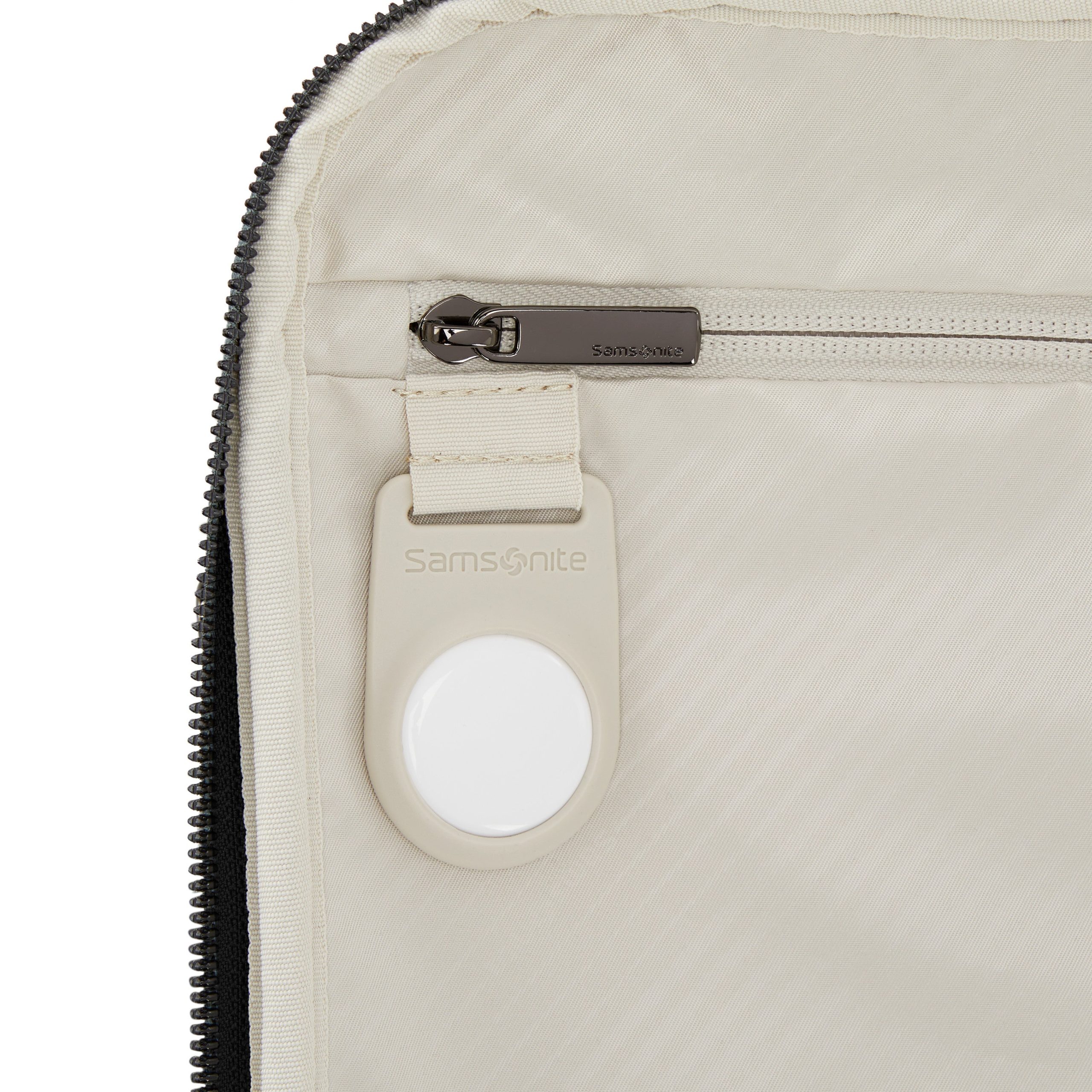 Silhouette 18 Travel Backpack Black - Image 6