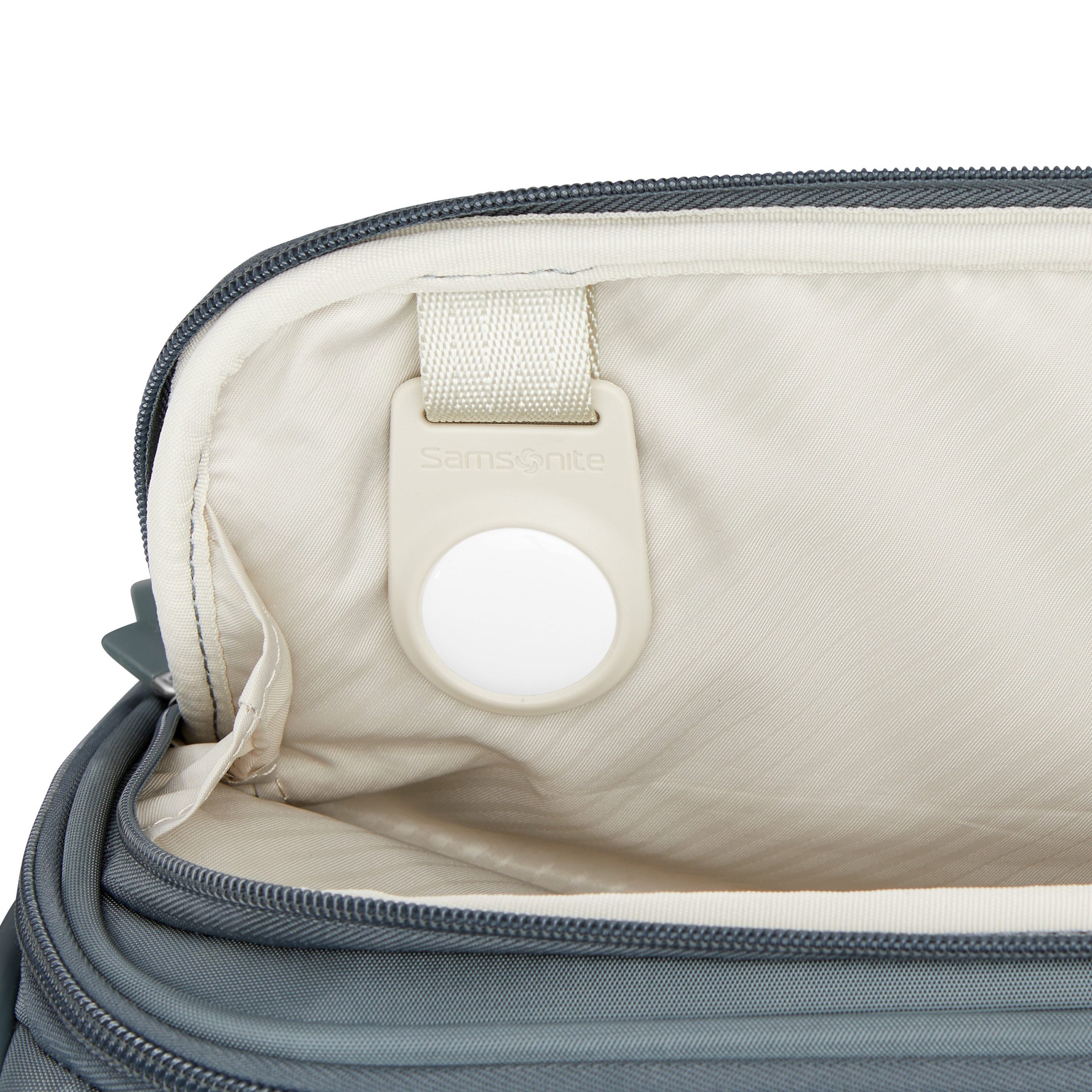 Silhouette 18 Softside Carry-On Spinner Deep Navy - Image 6